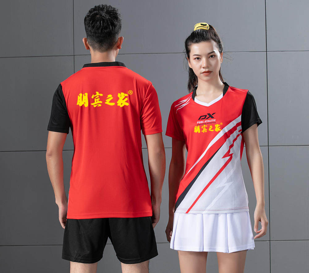 羽毛球服背后印字效果图