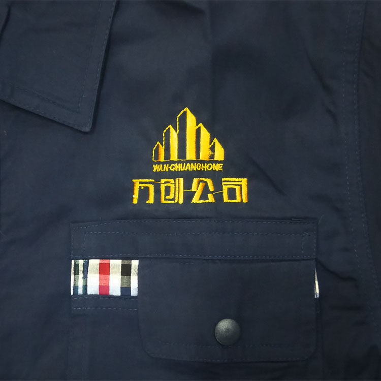 工作服logo绣字图片