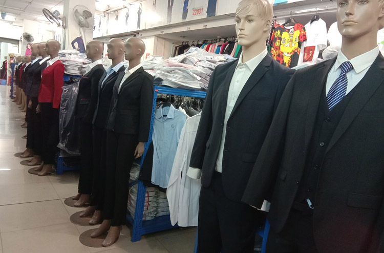 职业装西服款式展示区